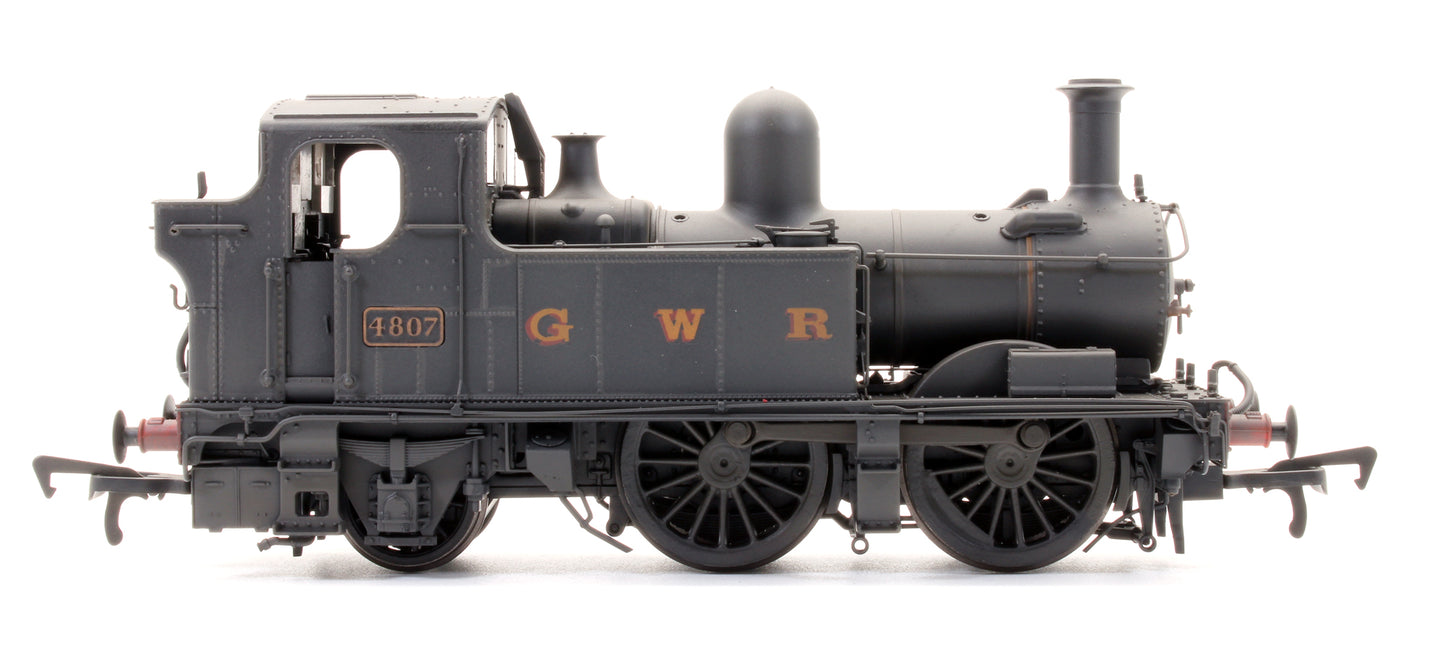 Pre-Owned Class 48XX 4807 0-4-2T GWR Wartime Black with GWR Lettering Steam Locomotive (Weathered)