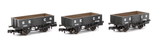 SECR Wagons Pack 2 - SECR Livery 5 Planks (Dia.1349)