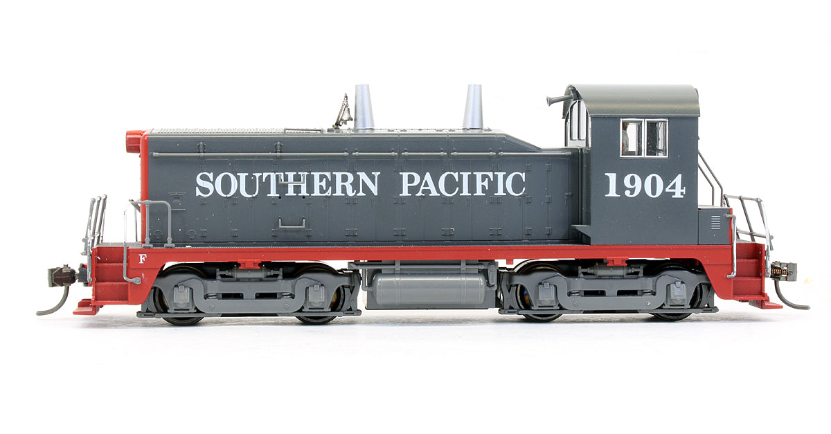 Pre-Owned EMD NW2 Phase II Diesel Locomotive - Road #1904