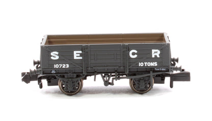 SECR Wagons Pack 2 - SECR Livery 5 Planks (Dia.1349)