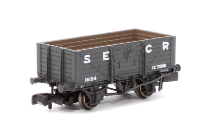 SECR Wagons Pack 3 - SECR Livery 7 Planks (Dia.1355)