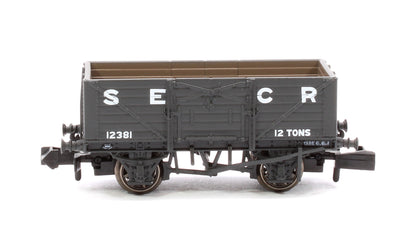 SECR Wagons Pack 3 - SECR Livery 7 Planks (Dia.1355)