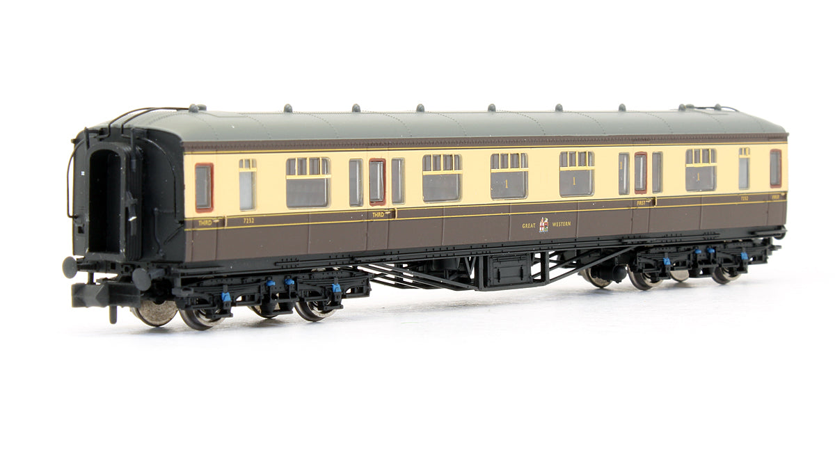 Pre-Owned Hawksworth Coach 1st & 3rd Class Corridor Composite GWR Chocolate & Cream