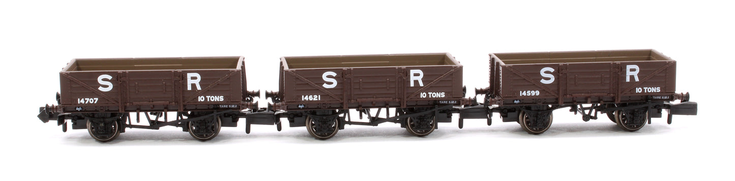 SECR Wagons Pack 2 - SR pre-36 Livery 5 Planks (Dia.1349)