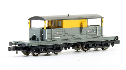 Pre-Owned 377-876Y Queen Mary Brake Van Departmental (Dutch) Exclusive Edition