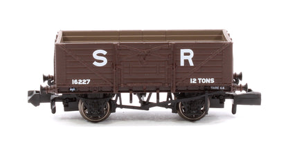 SECR Wagons Pack 3 - SR pre-36 Livery 7 Planks (Dia.1355)