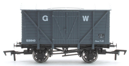 Pre-Owned 4F-012-035 Ventilated Van GWR 123540
