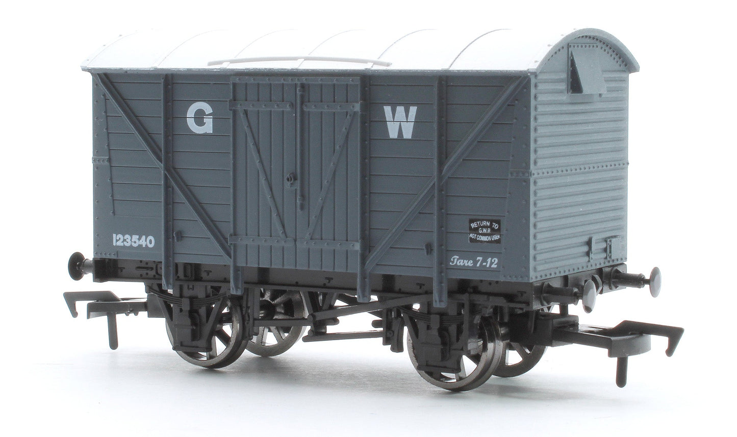Pre-Owned 4F-012-035 Ventilated Van GWR 123540