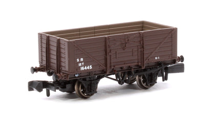 Pre-Owned SECR Wagons Pack 1 - SR post-36 Livery Freight Train