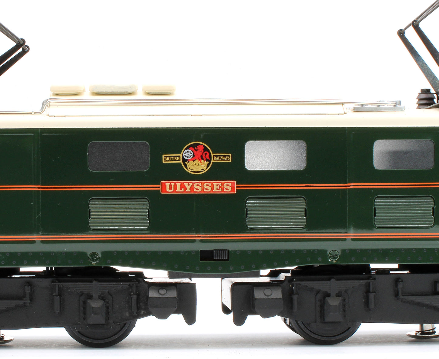 E/49-B4 "EM1" BR Class 76 "Ulysses" (Post 1956) Lined Gloss Green with Small Yellow Ends No.26057 Electric Locomotive