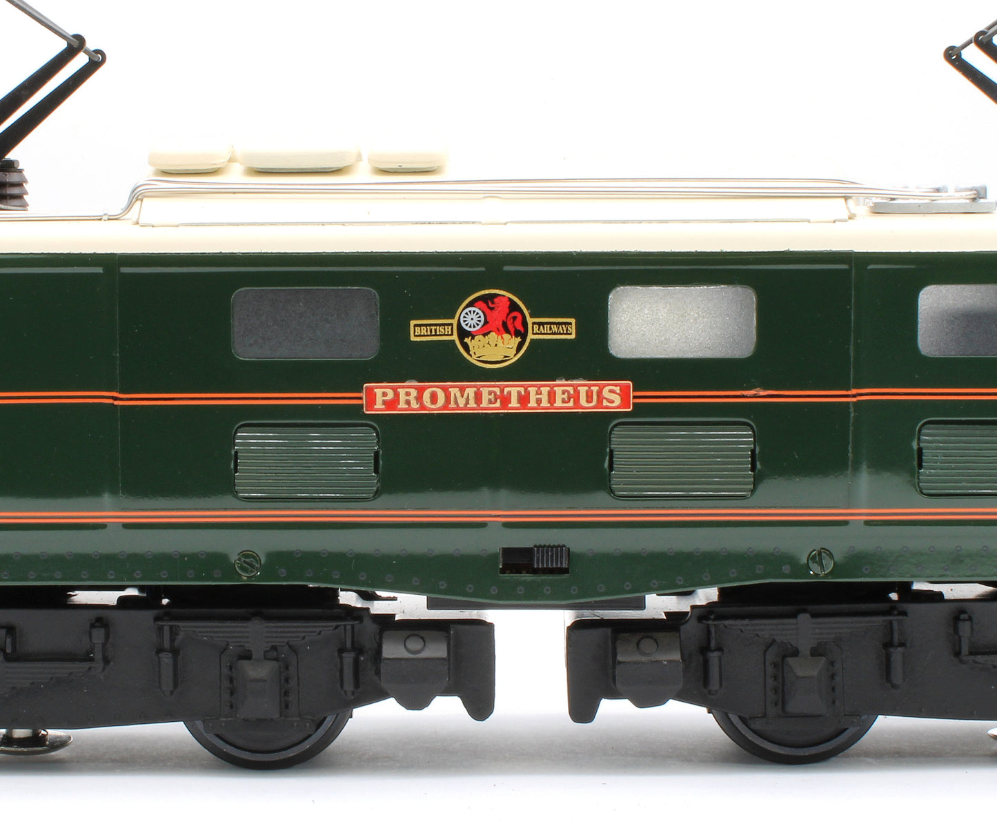 E/49-B4 "EM1" BR Class 76 "Prometheus" (Post 1956) Lined Gloss Green with Small Yellow Ends No.26055 Electric Locomotive