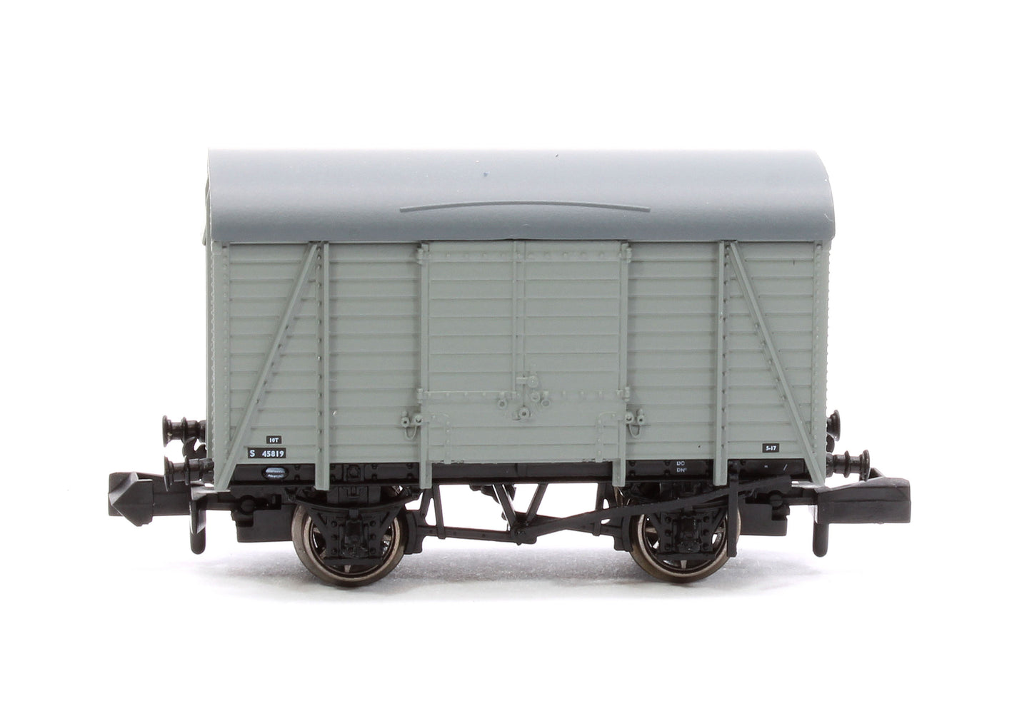 SECR Wagons Pack 4 - BR Livery 10t Covered Vans (Dia.1426)