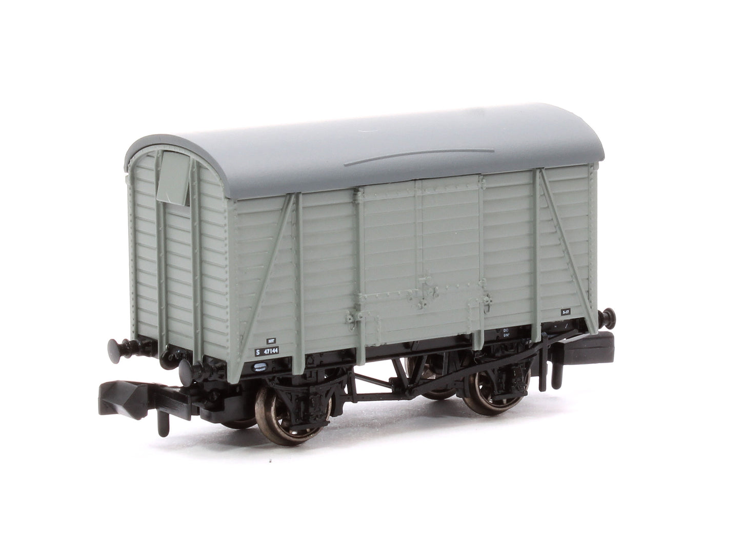 SECR Wagons Pack 4 - BR Livery 10t Covered Vans (Dia.1426)