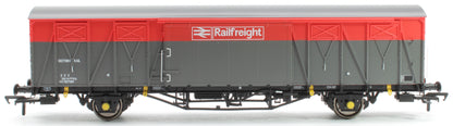 VIX Ferry Van ZSX No. DB787181, Railfreight red/grey
