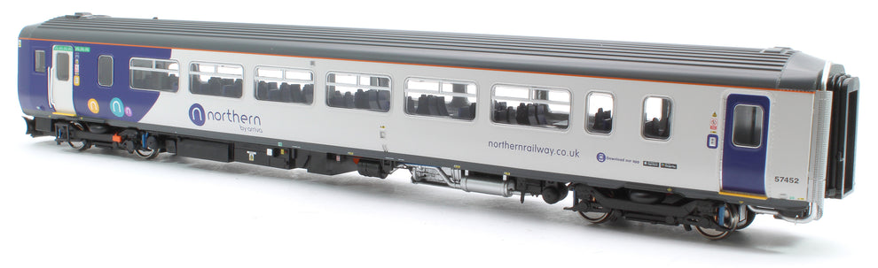 White Rails Livery Realtrack RT156-411 Class 156 Northern White Livery 2 Car DMU – Rails