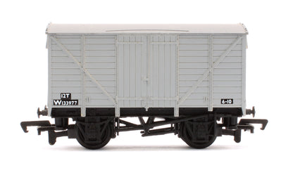 Pre-Owned 12T BR Grey Vent Van 'W133977'