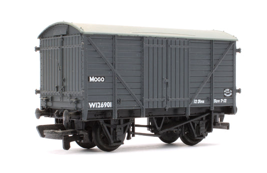 Pre-Owned 12T BR Grey Mogo Van 'W126901'