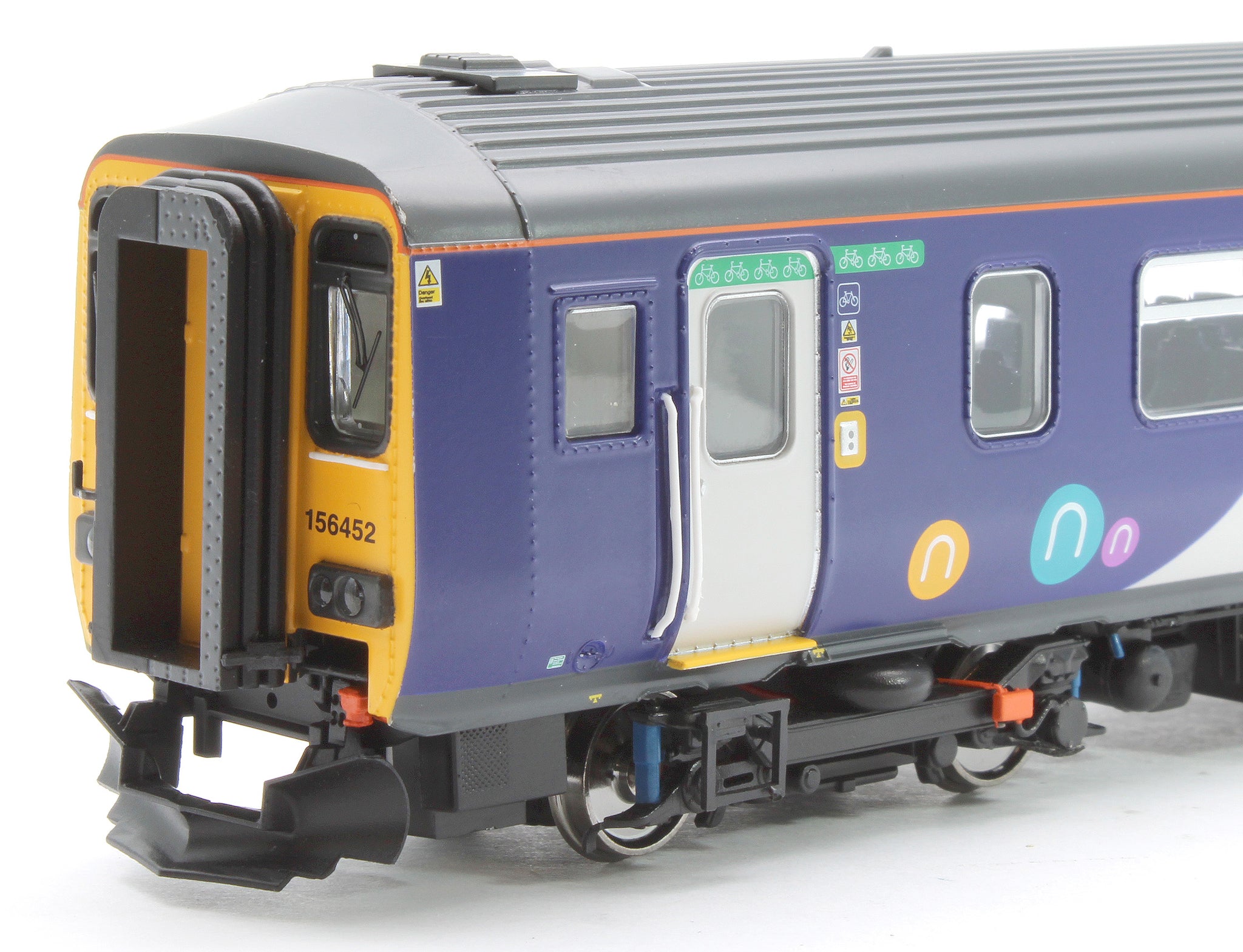 White Rails Livery Realtrack RT156-411 Class 156 Northern White Livery 2 Car DMU – Rails ...