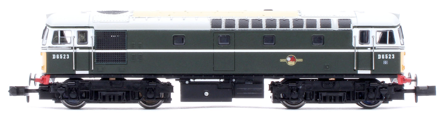 2D-001-010 Class 33/0 D6523 BR Green Small Yellow Panels Diesel Locomotive