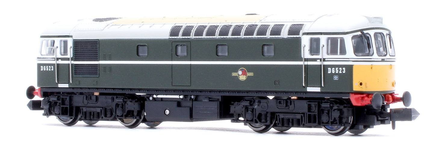 2D-001-010D Class 33/0 D6523 BR Green Small Yellow Panels Diesel Locomotive - DCC Fitted