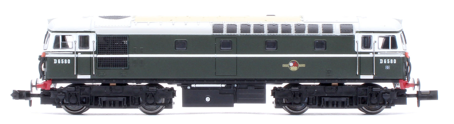 2D-001-024 Class 33/1 D6580 BR Green Very Small Yellow Panels Diesel Locomotive