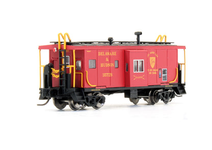 Pre-Owned Int. Ph. 2 Bay Window Caboose Delaware & Hudson Red - Road #35726