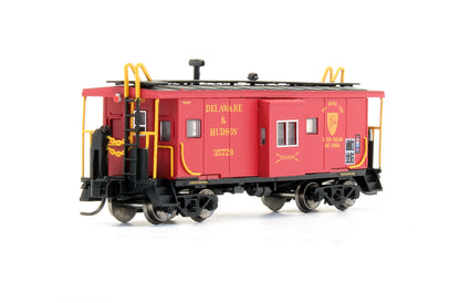 Pre-Owned Int. Ph. 2 Bay Window Caboose Delaware & Hudson Red - Road #35726
