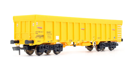 Pre-Owned IOA Ballast Wagon Network Rail Yellow 3170 5992 041-7