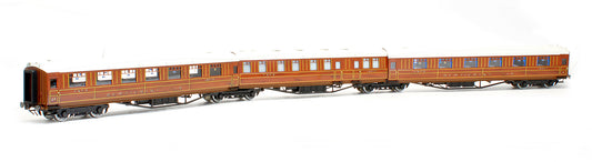 Pre-Owned LNER Teak Triplet Set