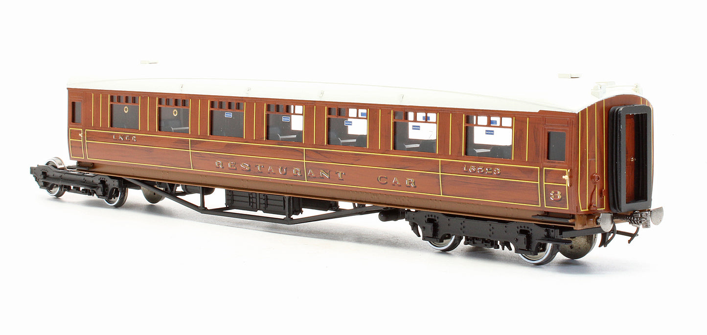 Pre-Owned LNER Teak Triplet Set