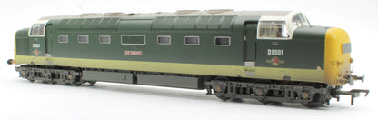 Pre-Owned Class 55 D9001 'ST. Paddy' BR Two Tone Green Diesel Locomotive (Weathered)