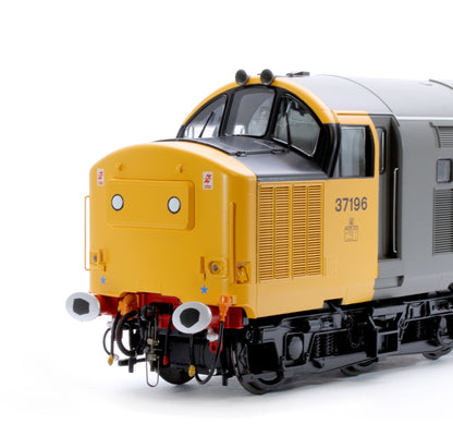 Class 37/0 Railfreight Large Logo Grey No.37196 Tre Pol and Pen (Centre Headcode) Diesel Locomotive