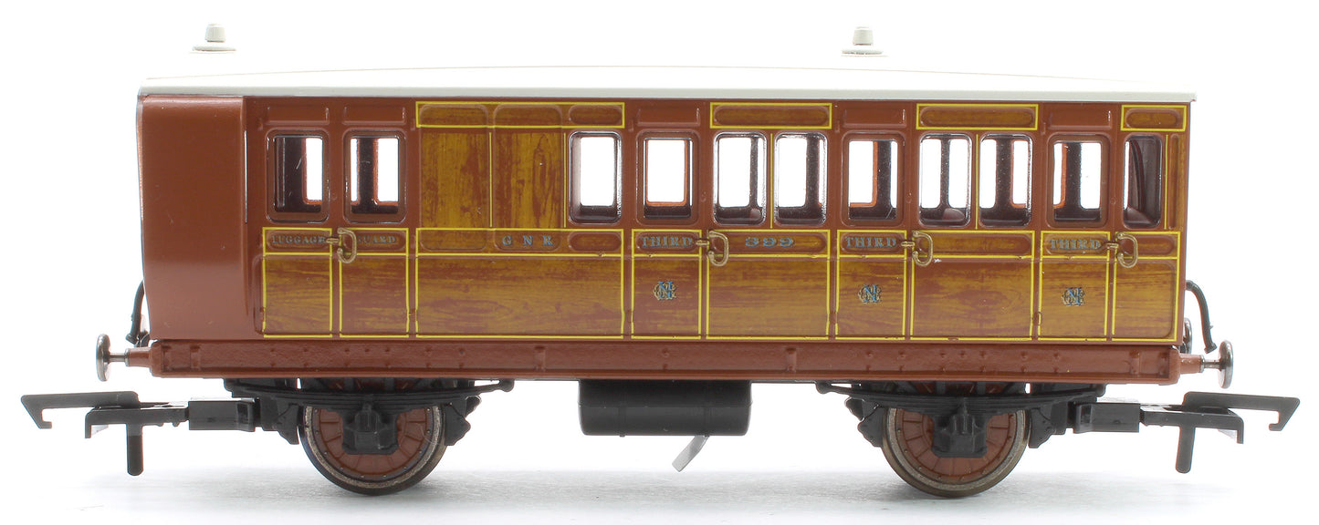 Pre-Owned R40106 GNR 4 Wheel 3rd Class Coach No.399 - With Lights