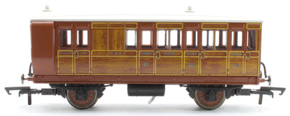 Pre-Owned R40106 GNR 4 Wheel 3rd Class Coach No.399 - With Lights