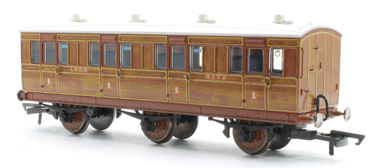 LNER 6 Wheel 1st Class Coach No.4172