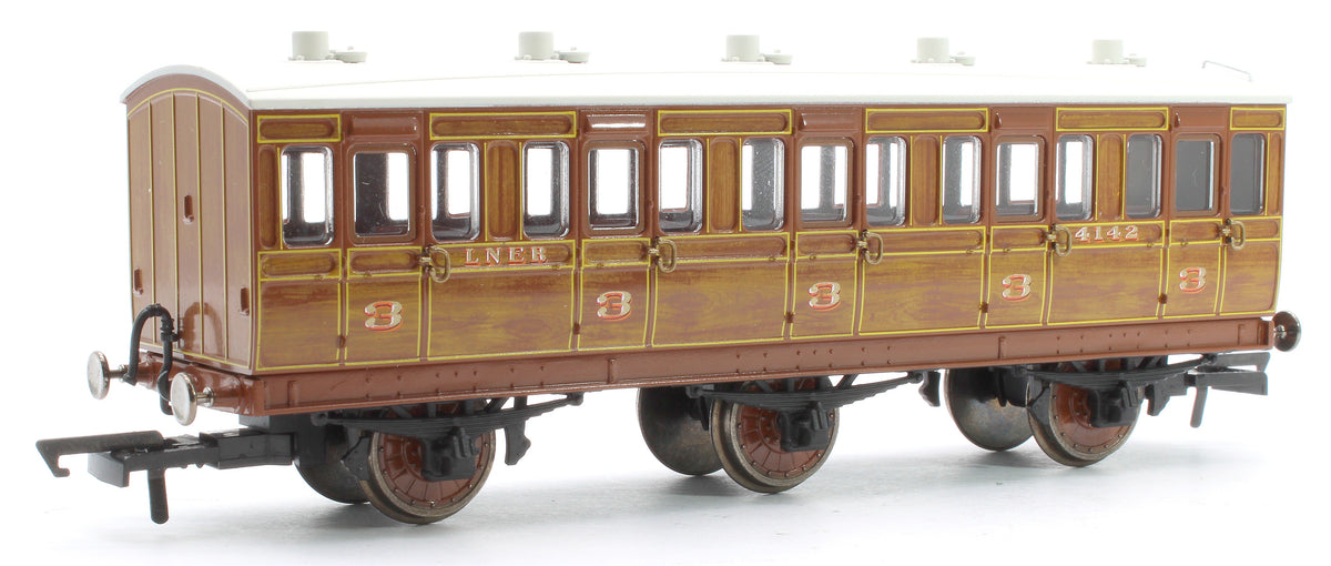 LNER 6 Wheel 3rd Class Coach No.4141
