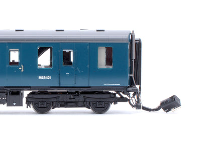 Class 104 2 Car DMU M53421/M53529 BR Blue
