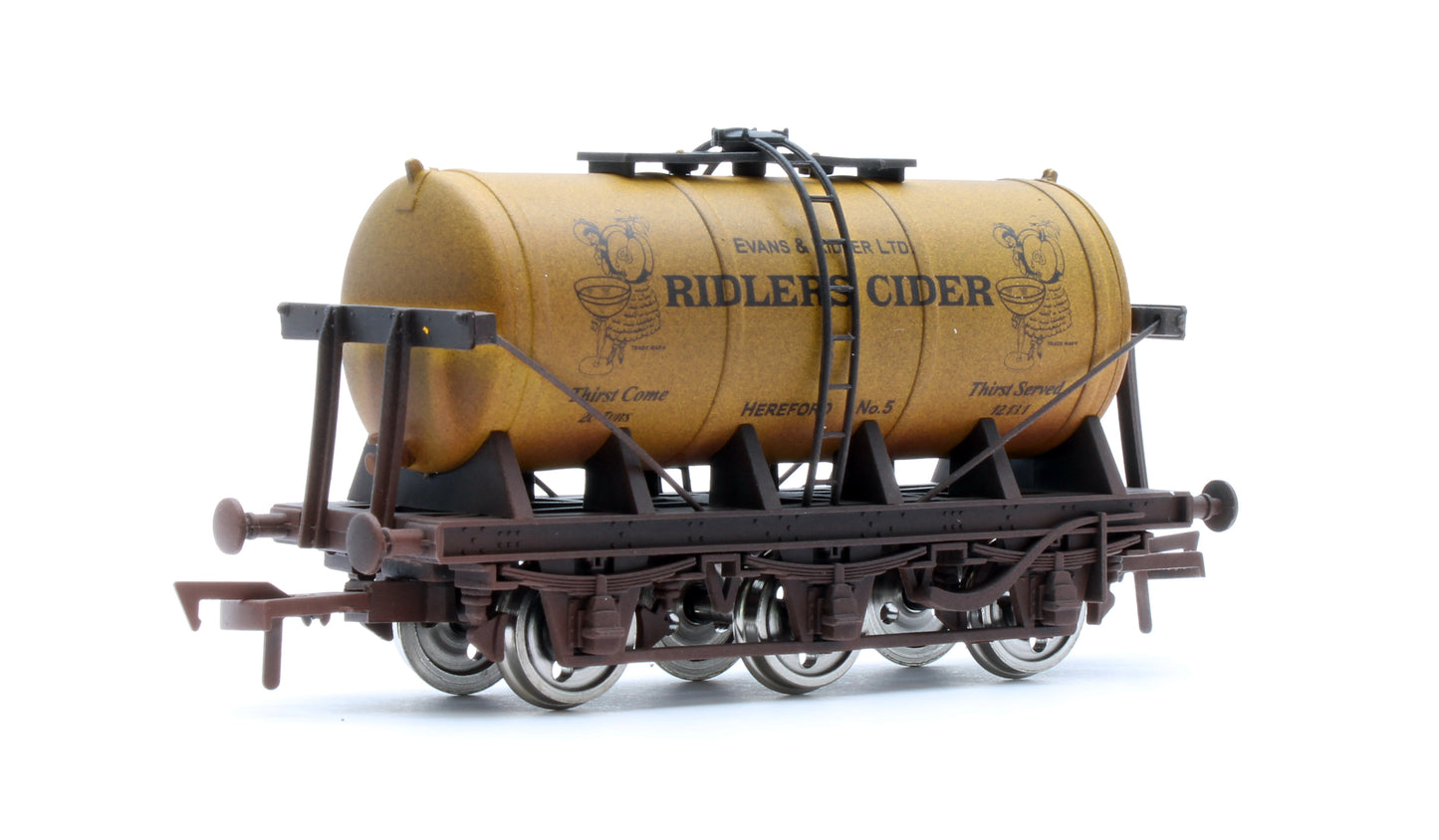4F-031-140 6 Wheel Milk Tanker Ridlers Cider Weathered