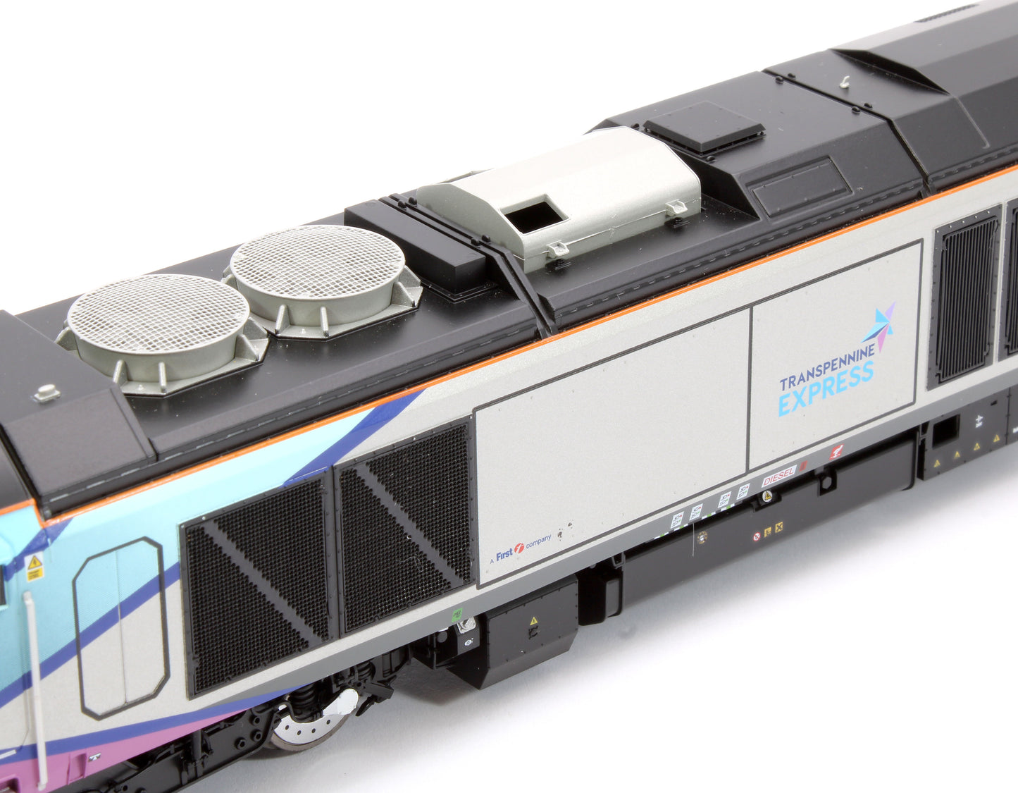 Class 68 "Enterprise" 68026 Transpenine Express Diesel Locomotive - DCC Fitted