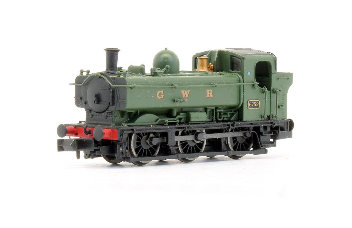 Pre-Owned Pannier 6752 GWR Green lettered GWR Later Cab