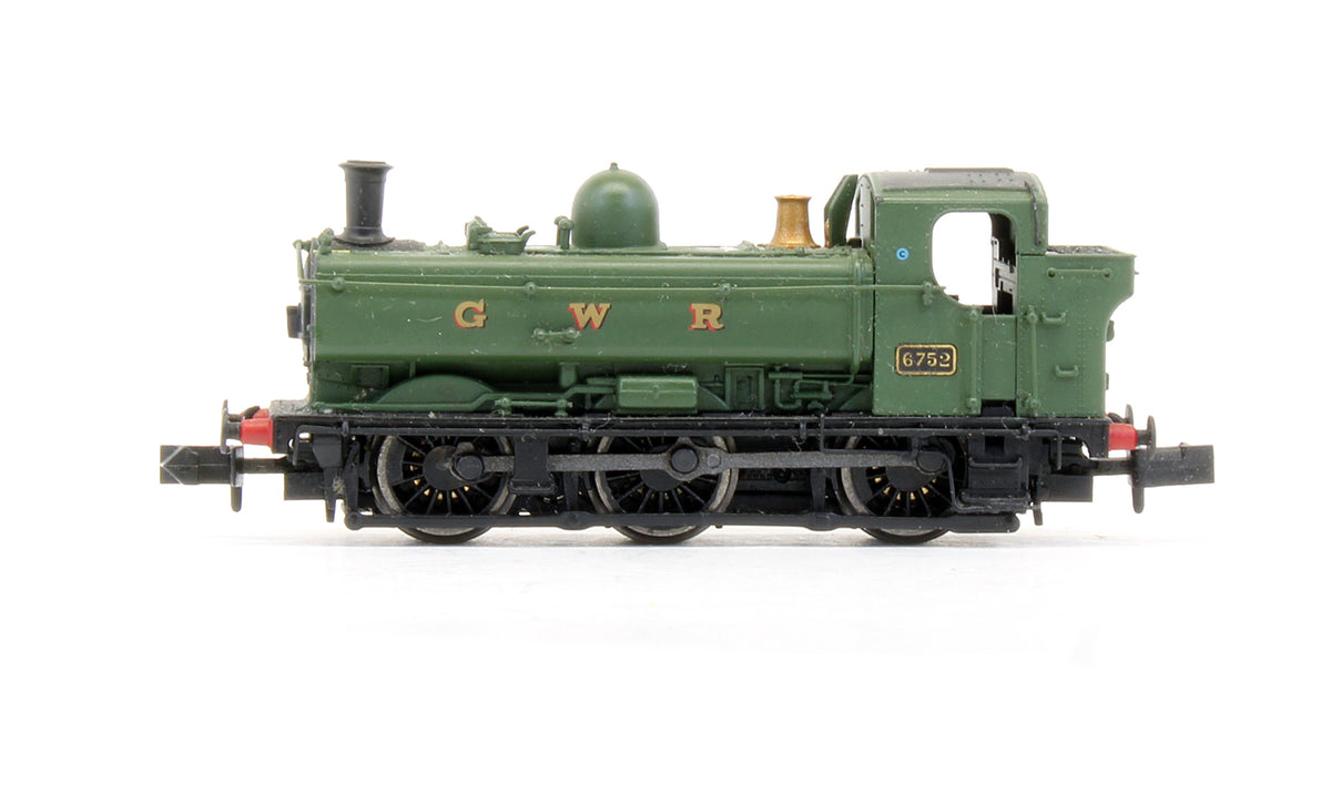 Pre-Owned Pannier 6752 GWR Green lettered GWR Later Cab