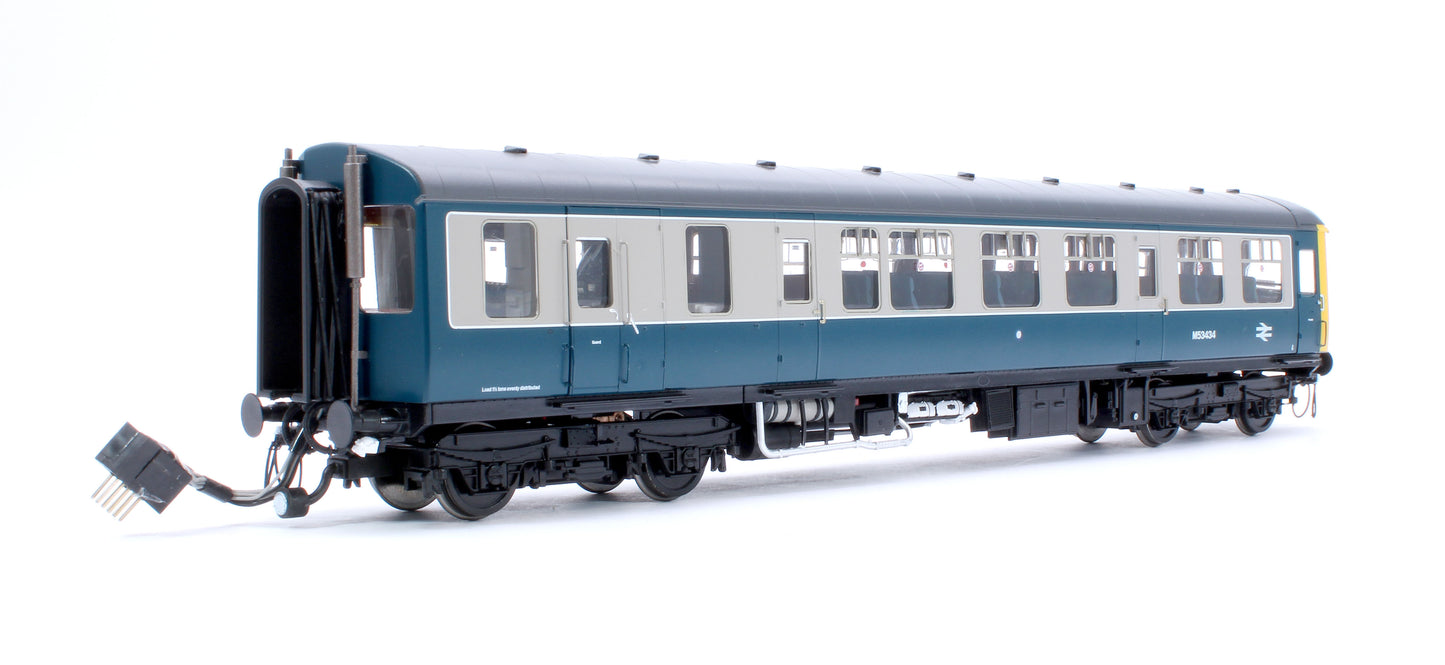 Class 104 3 Car DMU BX487 M53424/M59207/M53434 BR Blue/Grey