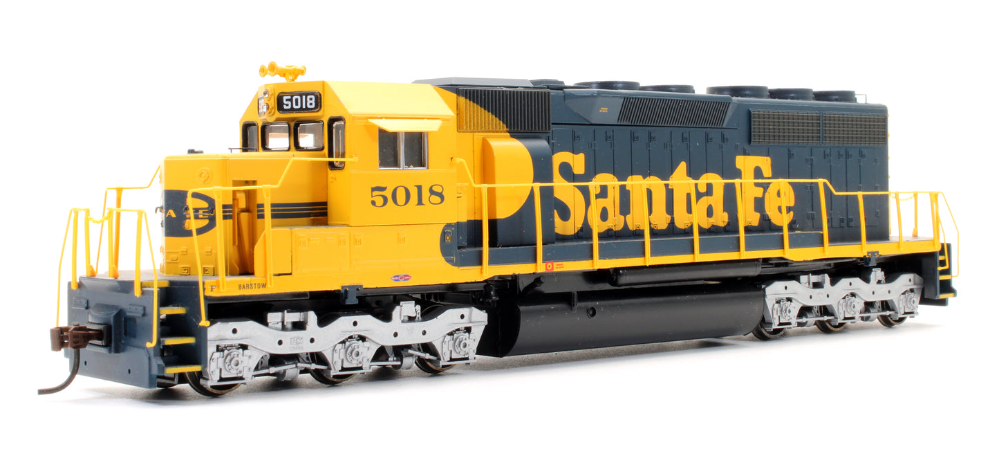 Pre-owned SD40 Diesel Locomotive Santa Fe - Road #5018