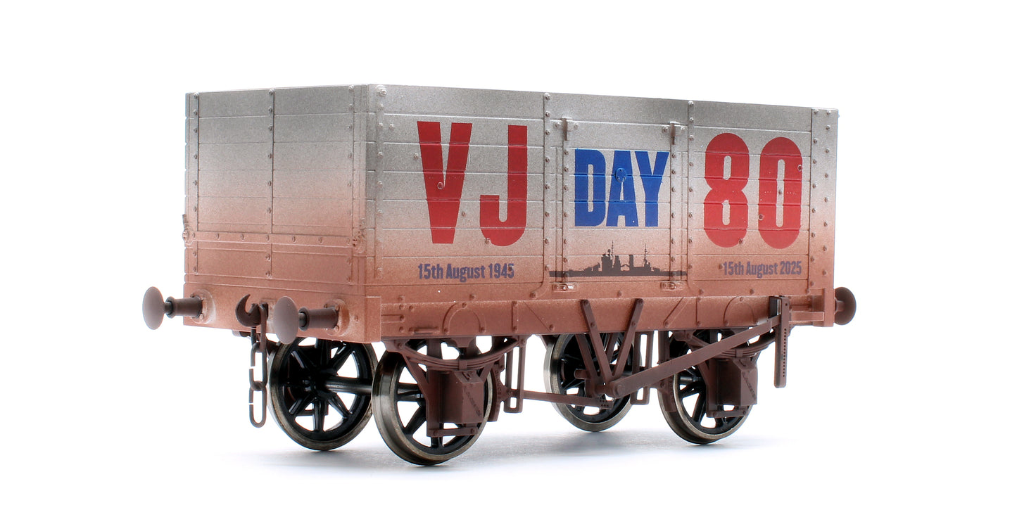 7 Plank 9' W/B VJ Day Navy 80th Anniversary - Weathered