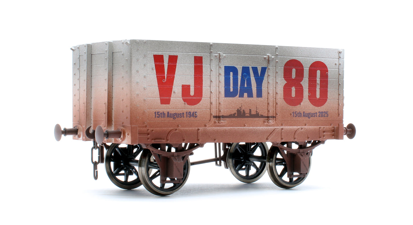 7 Plank 9' W/B VJ Day Navy 80th Anniversary - Weathered