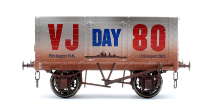 7 Plank 9' W/B VJ Day Navy 80th Anniversary - Weathered