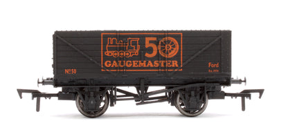 7 Plank Wagon Gaugemaster 50th Anniversary Edition