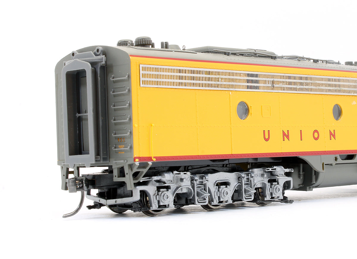 Pre-Owned E8/9 Diesel Locomotive Union Pacific - Road #932 (DCC Sound Fitted)