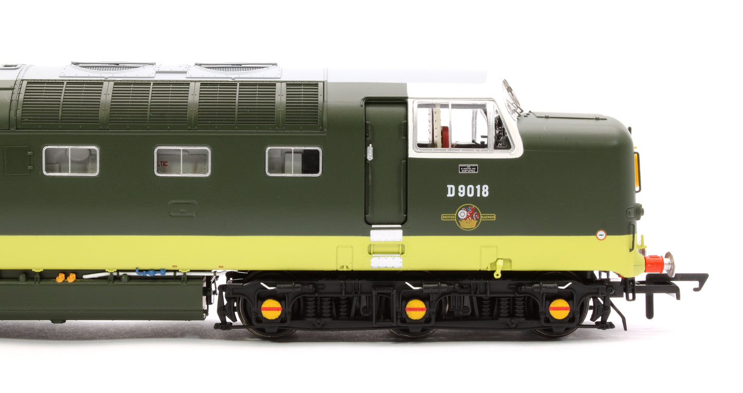 Pre-Owned Class 55 Deltic 'Ballymoss' D9018 BR Green Diesel Locomotive