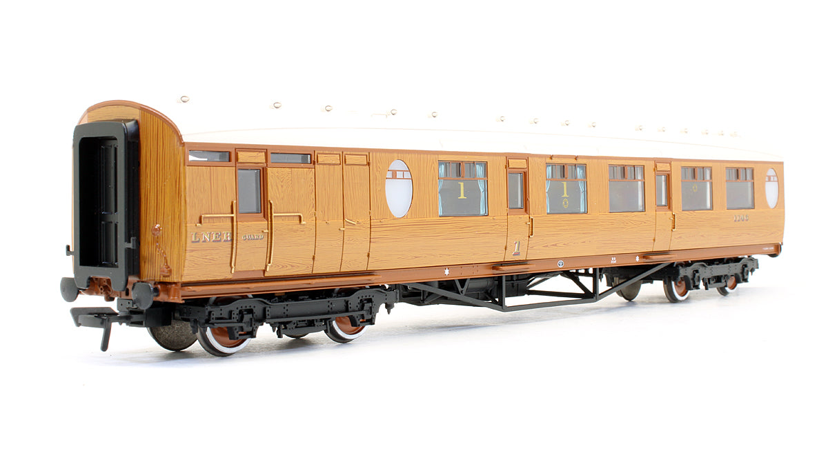 34-435 Thompson Composite Brake Coach LNER Teak '1146'